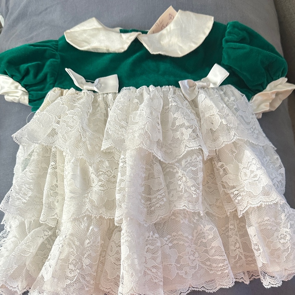 Elegant Green and White Lace Kids Formal Dress